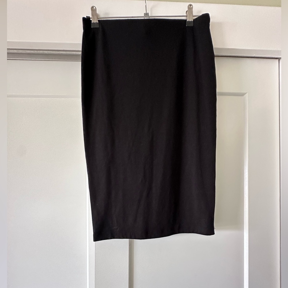 Black pencil skirt